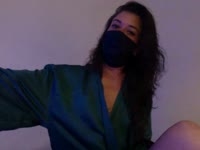 I am Billie!
As sweet as spicy, as sensitive as heartless, as cold as volcanic.
I like to chat, simply... But also more passionately...
If what you see publicly piques your curiosity (and more than that), if you always want more (I understand you), then don