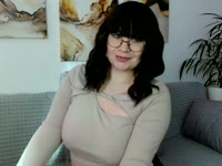 Hi, My name is Lila :) I have two higher educations for which I can