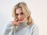 bedroom cam DionTarzia