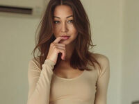 camslut showing pussy LeahReel