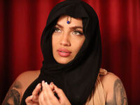 hot cam girl LuciaLyone