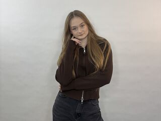 live cam girl gallery SigneKeatley