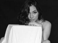 webcamgirl video chat AmyZuri