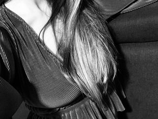 sex web cam chat room AndraRose