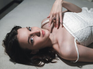 girl webcam show AnneAstin