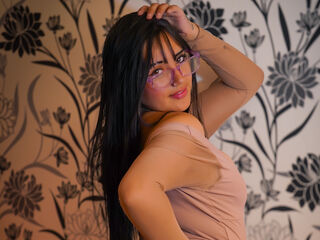 naked webcam girl AnyaHeart
