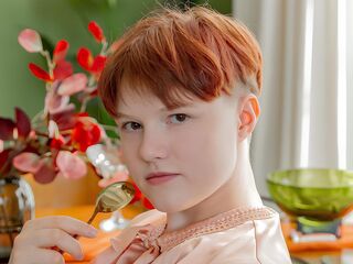 webcam strip tease show AuroraGlo