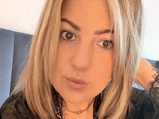jasmin sexchat BelleWarick
