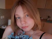 camslut topless BertaCheyne