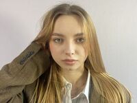 camslut webcam video ChariseKuhnke