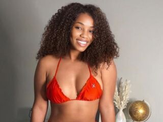 hot striptease cam ChiNasa