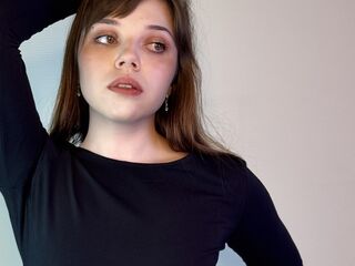 free chat room ChrissyHolgerson