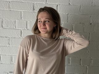 cam girl sex photo ChristiaBenoy