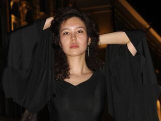 camwhore shaved pussy ClorindaNakagawa