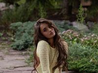 beautiful camgirl ConstanceCraley