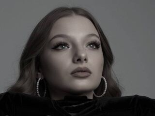 fingering girl webcam  CreolaScheidler