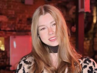 cam hooker chatroom DainaThroneberry