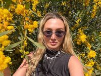 free web cam DelaineClowerd