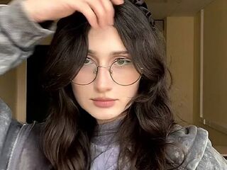 free web cam chat DianneBrowie