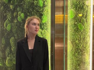 chat room webcam EdaNoreikaite