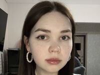 nude webcam girl photo EmiliRoyzi