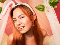 hot cam whore EmmaMonnet