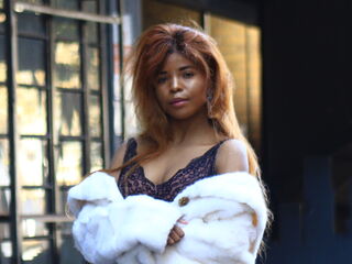 naughty chat room FifiCaramel