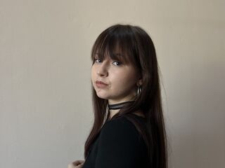 camwhore spreading pussy FloHaake