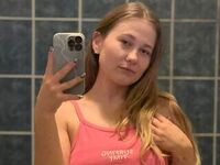 hot video chat GlossyMonica