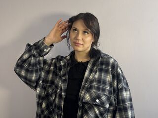 fingering webcamgirl GuadalupeBede