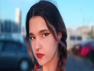 beautiful girl webcam IvelisseConsuelo