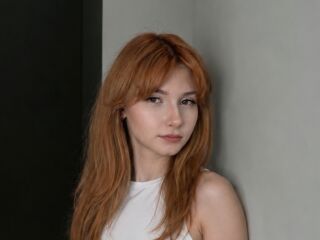 hot camhooker JeniceRadulescu