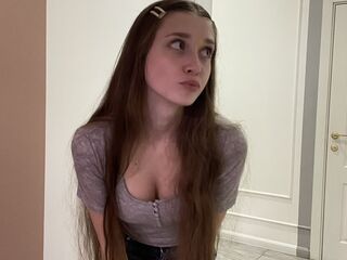 camwhore spreading pussy JessyRin