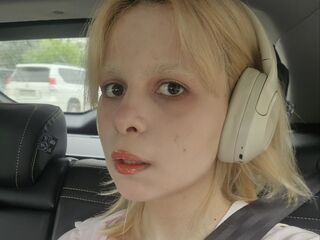 chat room webcam photo JillianOng