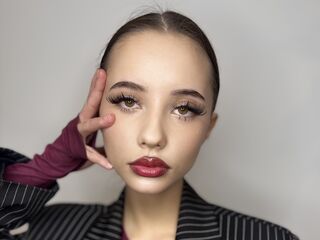 camgirl video chat room KileyConstantin