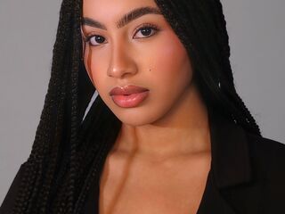 adult live cam KloeBenetti