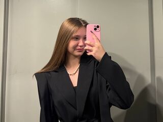 webcamgirl chatroom KrissyChidester