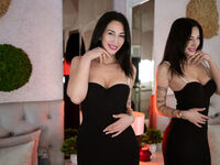 strip tease KylieMaddox