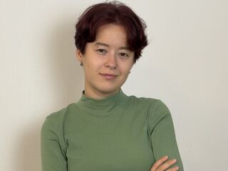 masturbating camgirl LanKudron