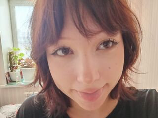 naked webcamgirl picture LeonaMuchow