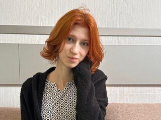 hot girl webcam photo LettyAegerter