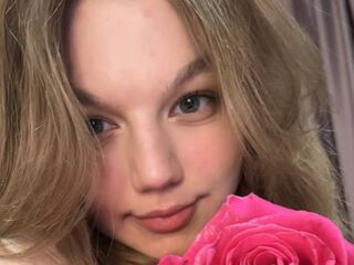 naked girl with live cam masturbating LinnGrimshaw