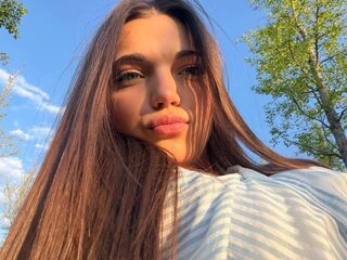 naked webcamgirl LisabethBerczel