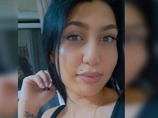 camgirl masturbating with sex toy LoliahLeah