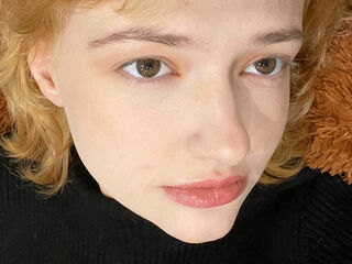 jasmin cam model LunaBeans