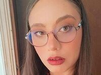 shaved pussy cam MadeCristine