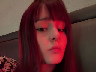 hot striptease webcam MaeveLith