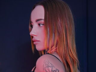 naughty camgirl photo MagicalYana