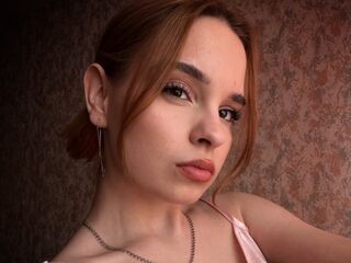 camgirl showing tits MargarettaHedger