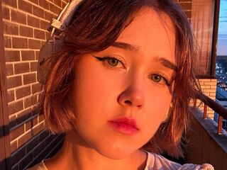 hot livecam MarilynSwinerton
